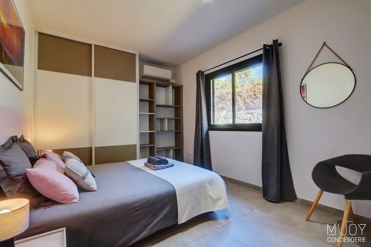 Chambre grise dressing